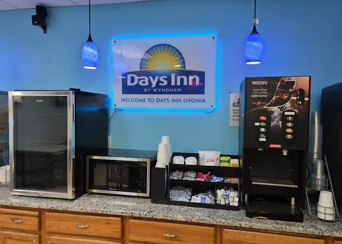 Days Inn By Wyndham Livonia Canton Detroit